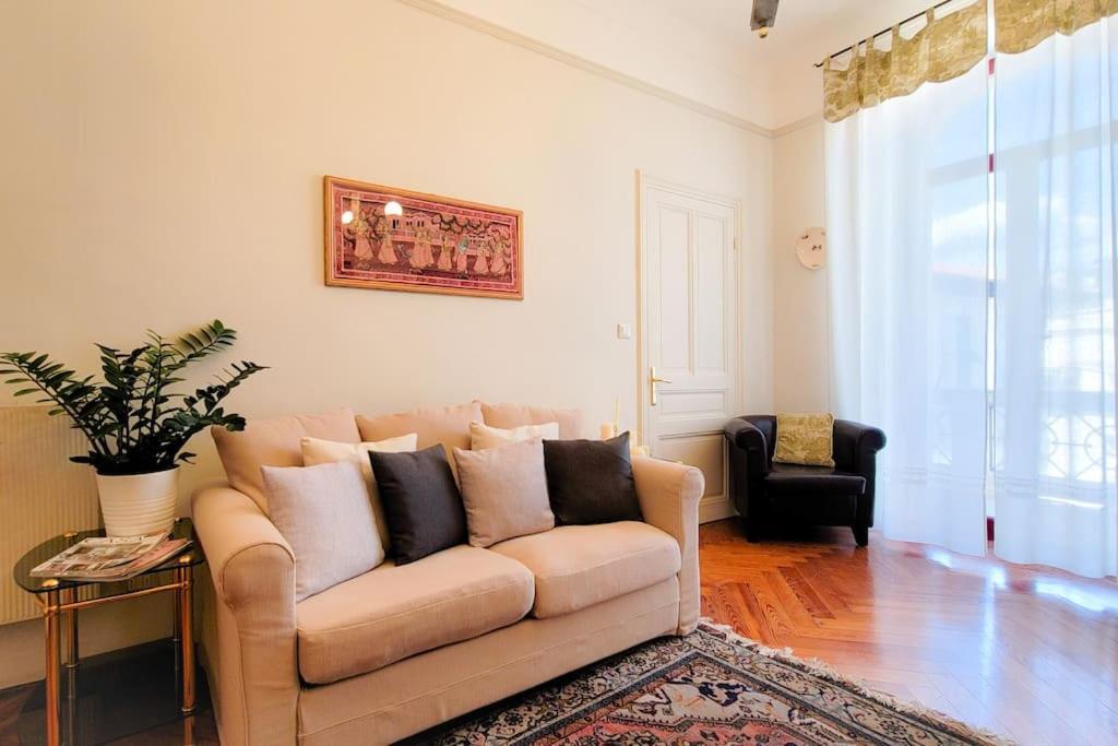 Thekeystudio,Tiramisu Nel Cuore Della Citta Bordighera Exterior photo